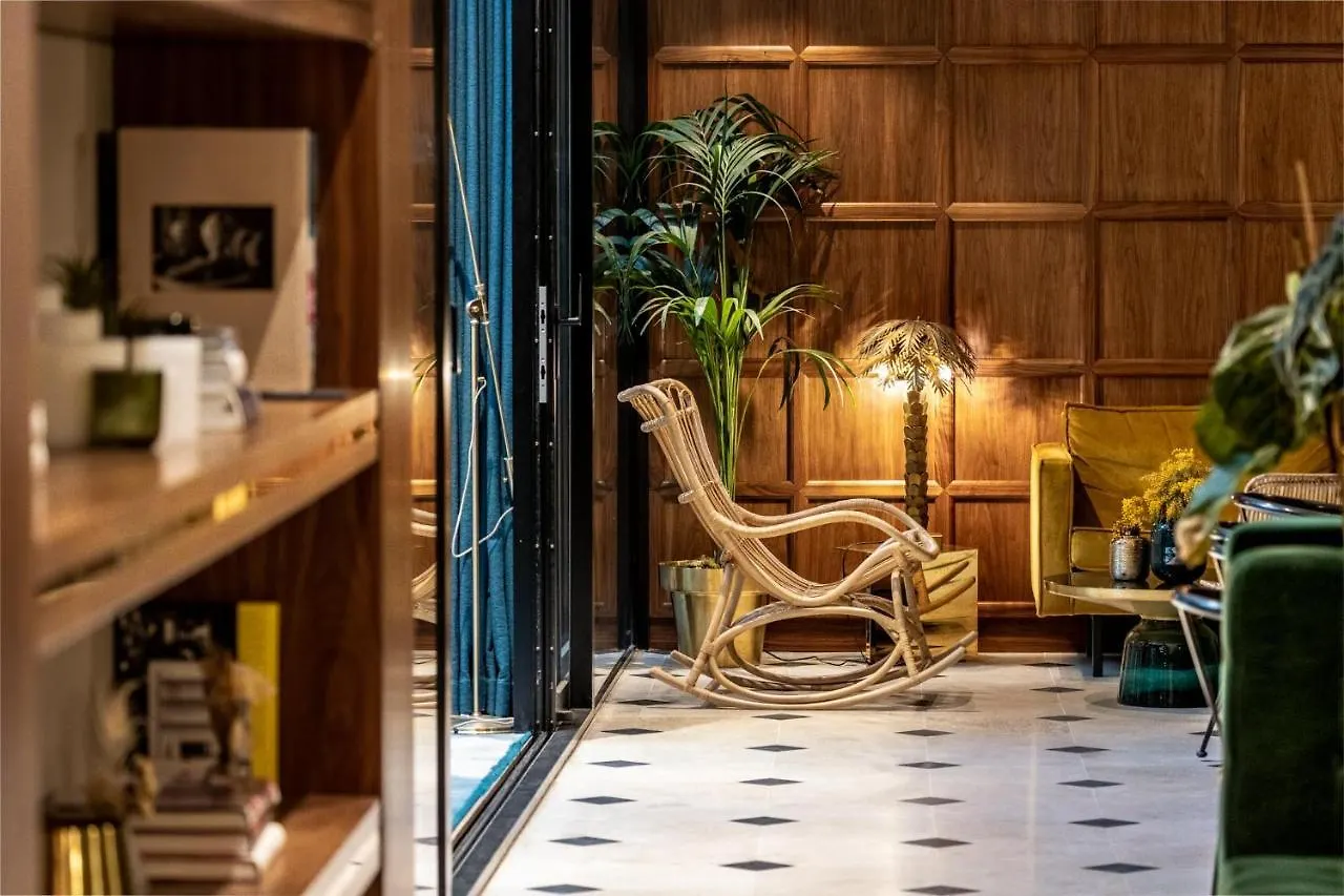 Hotel Parister Piscine & Spa 5*, Paris France